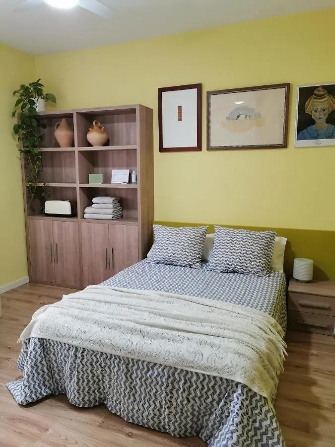 Habitación en casa particular Dos habitaciones dobles en apartamento confortable L'Hospitalet de Llobregat