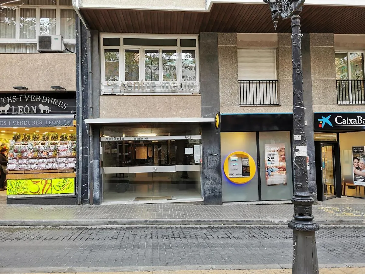 Dos habitaciones dobles en apartamento confortable L'Hospitalet de Llobregat España